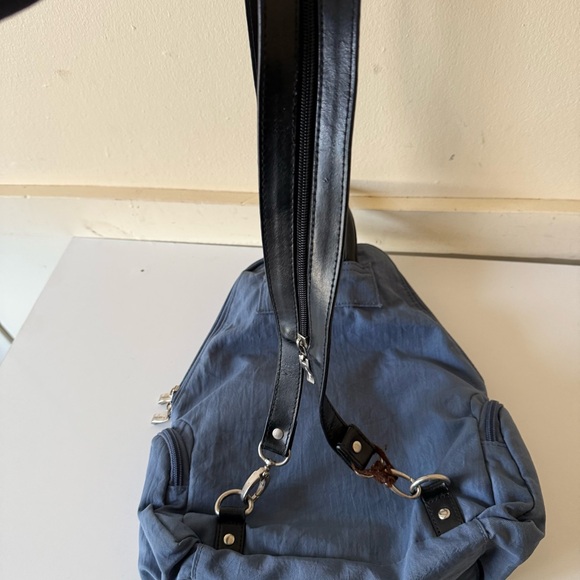 Baggallini Convertible Backpack Bag Slingbag Blue With Coin Bag